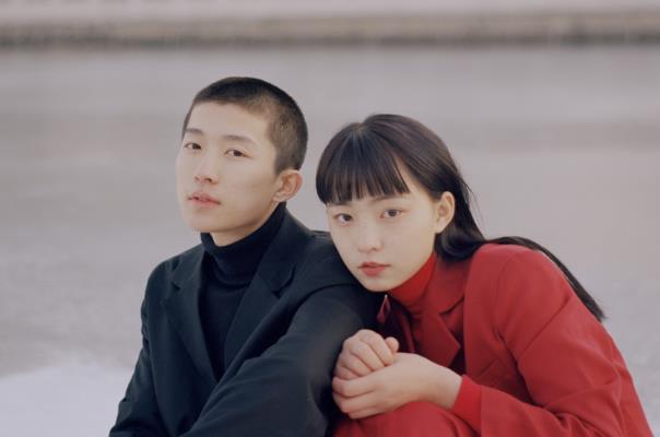 异地恋如何相处?-泡学网-喜悦人生,挽回婚姻,分手挽回,经验婚姻,情感挽回,情感咨询,分离小三,泡学书籍