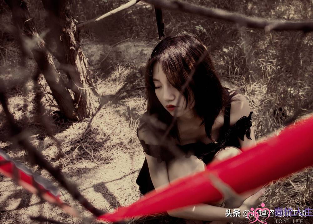 女朋友不想异地恋了要分手(异地恋女朋友要分手怎么挽回)-泡学网-喜悦人生,挽回婚姻,分手挽回,经验婚姻,情感挽回,情感咨询,分离小三,泡学书籍