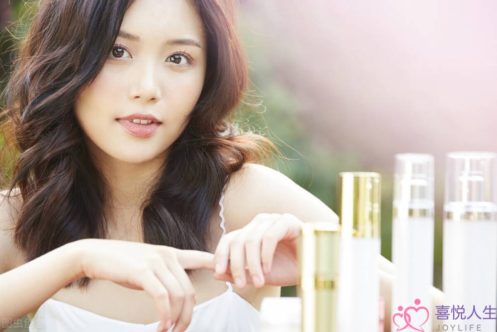 与女性聊天的技巧(如何高情商地和女生聊天)-泡学网-喜悦人生,挽回婚姻,分手挽回,经验婚姻,情感挽回,情感咨询,分离小三,泡学书籍