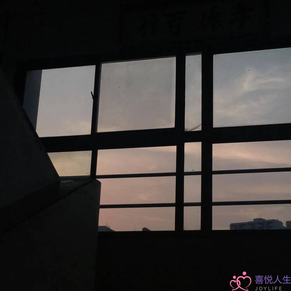 婚姻中的危机讲座(婚姻危机怎样逆转修复)-泡学网-喜悦人生,挽回婚姻,分手挽回,经验婚姻,情感挽回,情感咨询,分离小三,泡学书籍