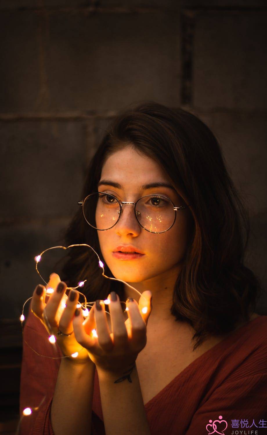 女友说分手做朋友(女人说“分手后”还可以做朋友)-泡学网-喜悦人生,挽回婚姻,分手挽回,经验婚姻,情感挽回,情感咨询,分离小三,泡学书籍