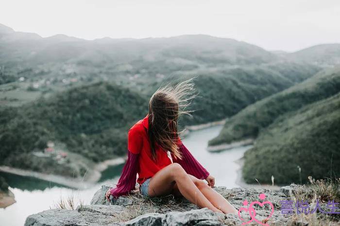 年纪越大越喜欢温柔的人，为何越喜欢年轻女人-泡学网-喜悦人生,挽回婚姻,分手挽回,经验婚姻,情感挽回,情感咨询,分离小三,泡学书籍