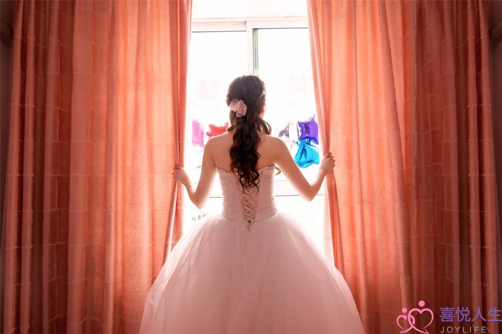 吸引力法则让他想念你 提高吸引力的3个技巧-泡学网-喜悦人生,挽回婚姻,分手挽回,经验婚姻,情感挽回,情感咨询,分离小三,泡学书籍