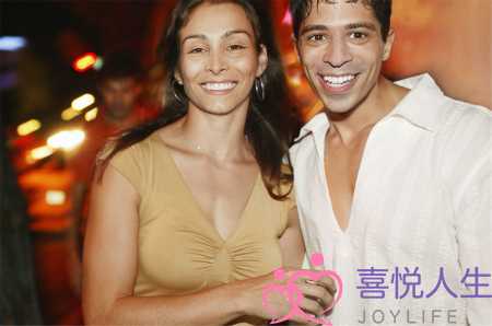 事业型男人恋爱(男朋友的事业心太强)-泡学网-喜悦人生,挽回婚姻,分手挽回,经验婚姻,情感挽回,情感咨询,分离小三,泡学书籍