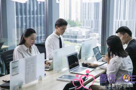 人群中安静不爱说话的人 不爱说话喜欢独处的人-泡学网-喜悦人生,挽回婚姻,分手挽回,经验婚姻,情感挽回,情感咨询,分离小三,泡学书籍