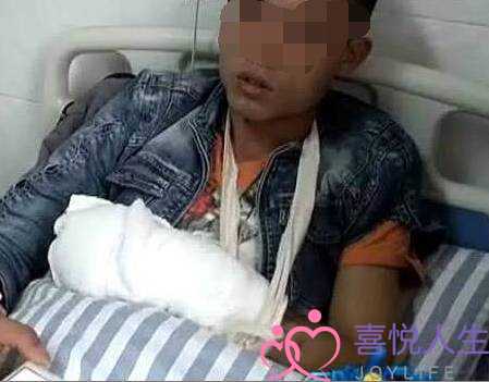 挽回老婆砍手指(他当着女友的面剁掉小指)-泡学网-喜悦人生,挽回婚姻,分手挽回,经验婚姻,情感挽回,情感咨询,分离小三,泡学书籍